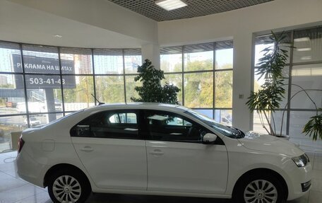 Skoda Rapid I, 2019 год, 1 395 000 рублей, 4 фотография