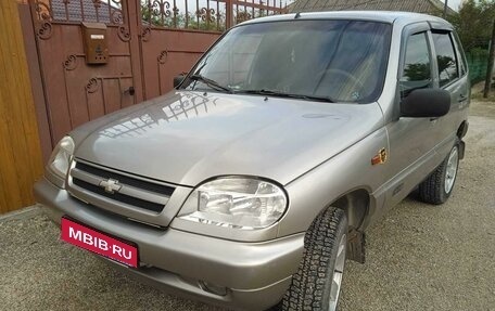 Chevrolet Niva I рестайлинг, 2007 год, 450 000 рублей, 1 фотография