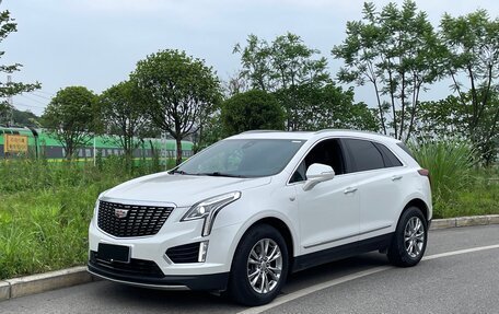 Cadillac XT5 I рестайлинг, 2021 год, 3 850 000 рублей, 2 фотография