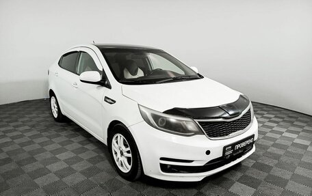 KIA Rio III рестайлинг, 2015 год, 988 000 рублей, 3 фотография