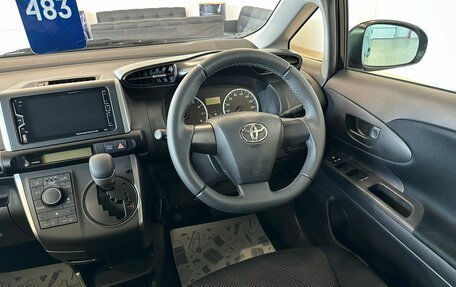 Toyota Wish II, 2012 год, 2 099 999 рублей, 15 фотография