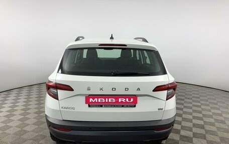 Skoda Karoq I, 2021 год, 2 615 000 рублей, 6 фотография