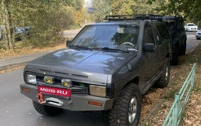 Nissan Terrano II рестайлинг, 1992 год, 360 000 рублей, 1 фотография