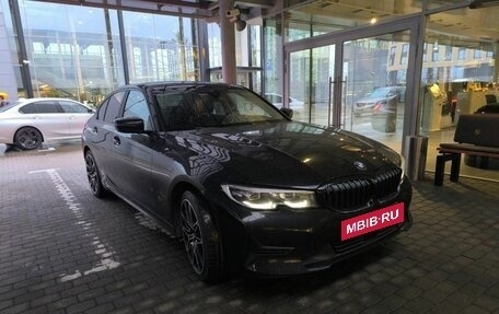 BMW 3 серия, 2019 год, 3 499 000 рублей, 3 фотография