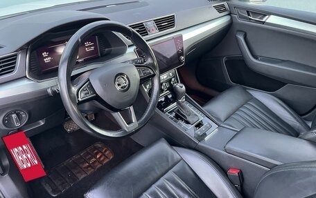 Skoda Superb III рестайлинг, 2018 год, 2 490 000 рублей, 9 фотография