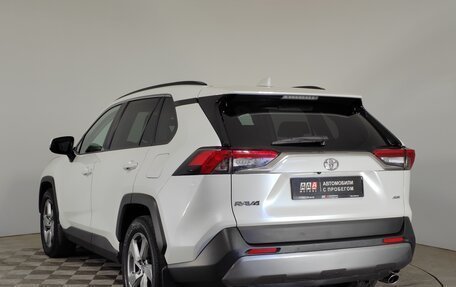 Toyota RAV4, 2020 год, 2 999 000 рублей, 7 фотография