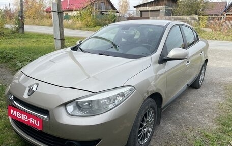 Renault Fluence I, 2012 год, 700 000 рублей, 2 фотография