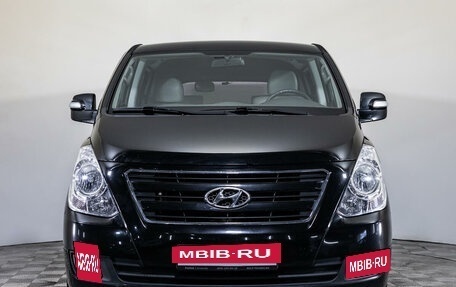 Hyundai Grand Starex Grand Starex I рестайлинг 2, 2017 год, 2 699 000 рублей, 2 фотография