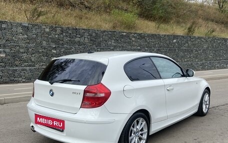 BMW 1 серия, 2011 год, 1 200 000 рублей, 4 фотография