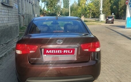 KIA Cerato III, 2010 год, 950 000 рублей, 2 фотография