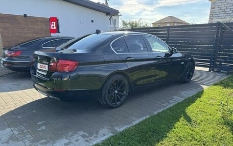 BMW 5 серия, 2012 год, 1 900 000 рублей, 6 фотография