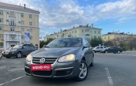 Volkswagen Jetta VI, 2007 год, 750 000 рублей, 3 фотография