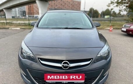 Opel Astra J, 2013 год, 1 000 000 рублей, 2 фотография