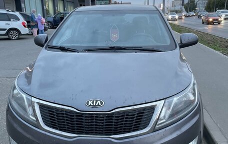 KIA Rio III рестайлинг, 2014 год, 960 000 рублей, 2 фотография