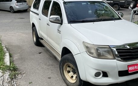 Toyota Hilux VII, 2011 год, 1 800 000 рублей, 5 фотография