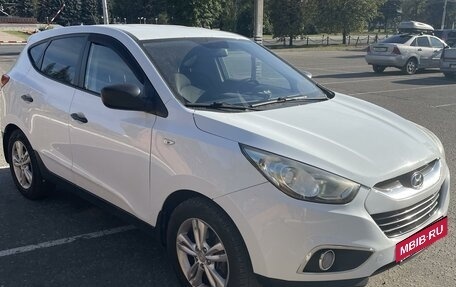 Hyundai ix35 I рестайлинг, 2010 год, 1 185 000 рублей, 2 фотография