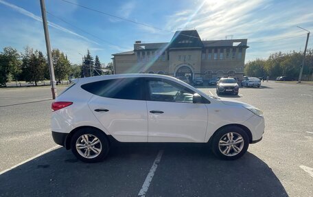 Hyundai ix35 I рестайлинг, 2010 год, 1 185 000 рублей, 3 фотография