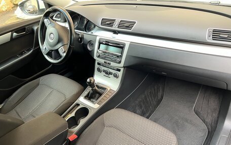 Volkswagen Passat B7, 2014 год, 1 490 000 рублей, 15 фотография