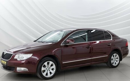 Skoda Superb III рестайлинг, 2012 год, 1 398 000 рублей, 3 фотография