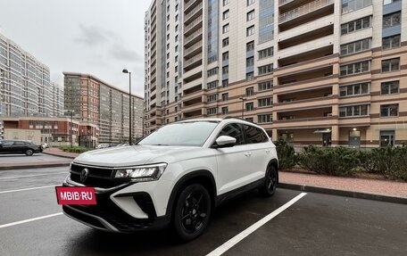 Volkswagen Taos, 2021 год, 2 870 000 рублей, 2 фотография