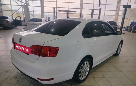 Volkswagen Jetta VI, 2012 год, 1 048 000 рублей, 3 фотография