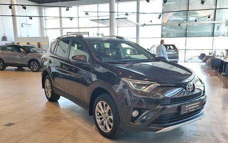 Toyota RAV4, 2016 год, 2 790 000 рублей, 3 фотография