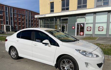 Peugeot 408 I рестайлинг, 2013 год, 630 000 рублей, 1 фотография