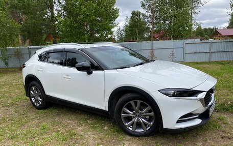 Mazda CX-4, 2022 год, 3 150 000 рублей, 3 фотография