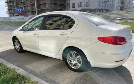 Peugeot 408 I рестайлинг, 2013 год, 630 000 рублей, 4 фотография