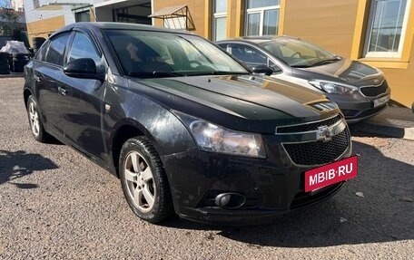 Chevrolet Cruze II, 2010 год, 599 000 рублей, 2 фотография