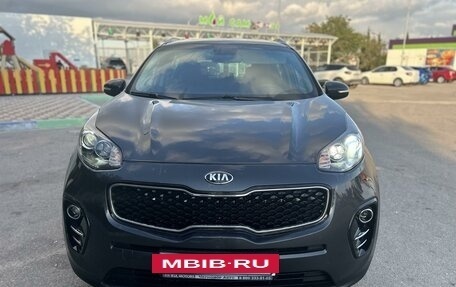 KIA Sportage IV рестайлинг, 2018 год, 2 550 000 рублей, 2 фотография