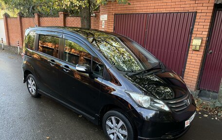 Honda Freed I, 2011 год, 1 385 000 рублей, 4 фотография