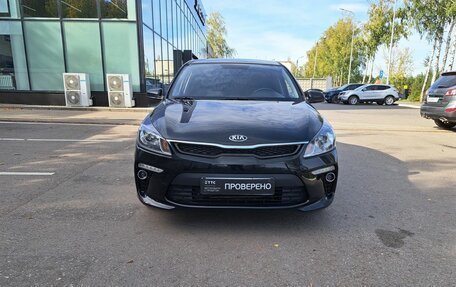 KIA Rio IV, 2018 год, 1 516 000 рублей, 2 фотография