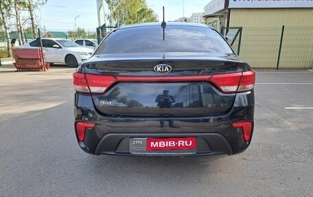 KIA Rio IV, 2018 год, 1 516 000 рублей, 6 фотография