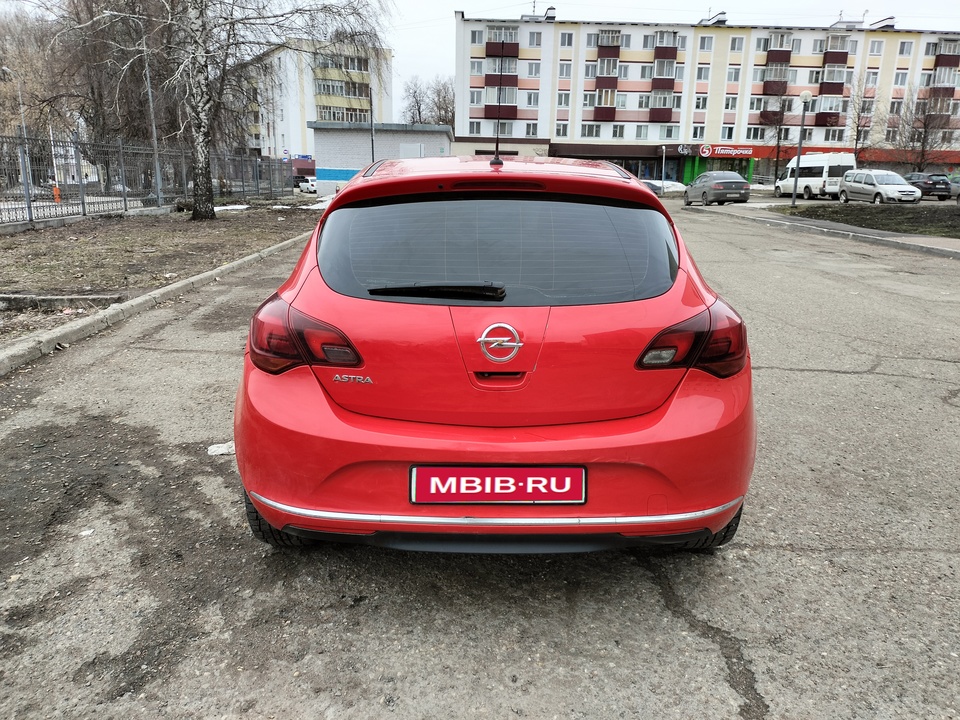 Opel Astra J рестайлинг, 2014 год, 800 000 рублей, 5 фотография