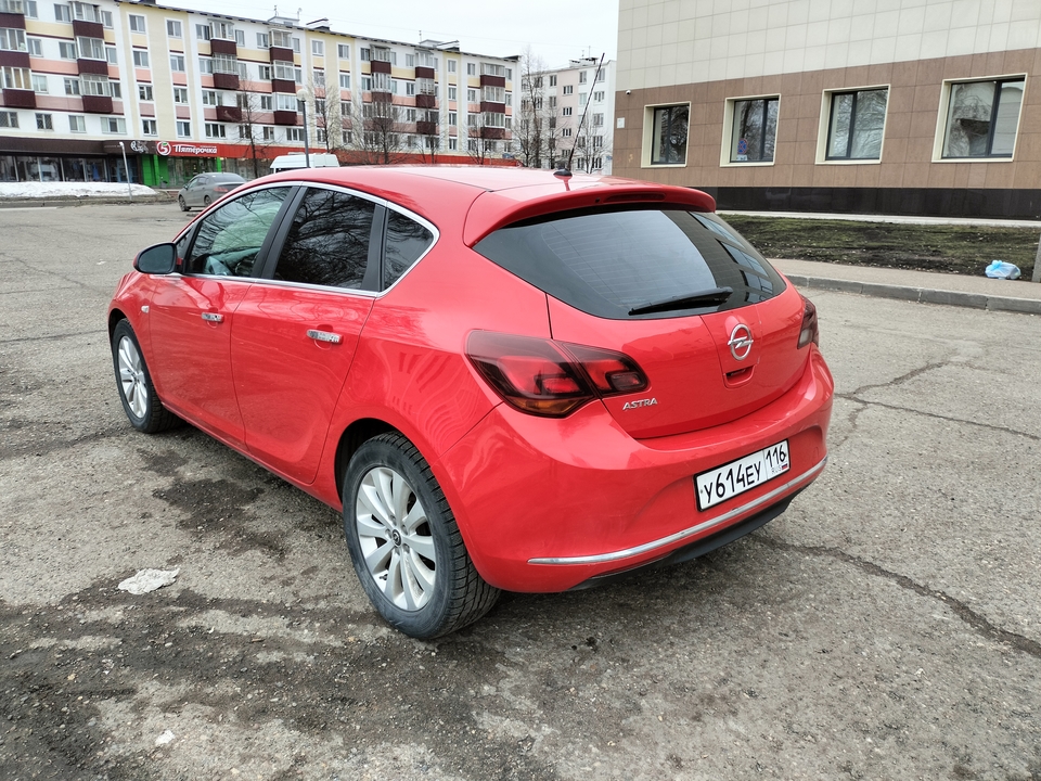 Opel Astra J рестайлинг, 2014 год, 800 000 рублей, 6 фотография