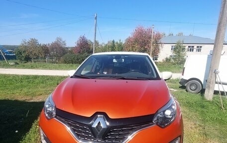 Renault Kaptur I рестайлинг, 2017 год, 1 450 000 рублей, 3 фотография