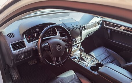 Volkswagen Touareg III, 2017 год, 3 950 013 рублей, 11 фотография