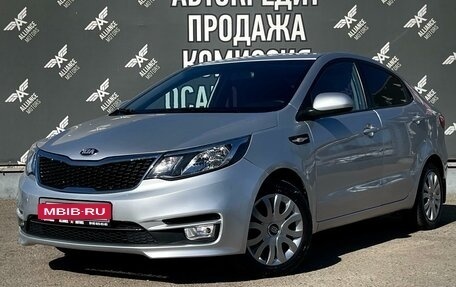 KIA Rio III рестайлинг, 2015 год, 885 000 рублей, 3 фотография