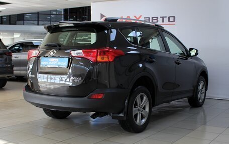 Toyota RAV4, 2015 год, 2 299 000 рублей, 8 фотография