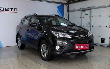 Toyota RAV4, 2015 год, 2 299 000 рублей, 5 фотография