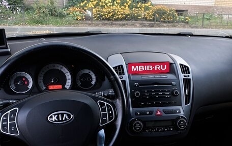 KIA cee'd I рестайлинг, 2008 год, 650 000 рублей, 14 фотография