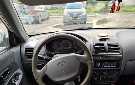 Hyundai Accent II, 2002 год, 350 000 рублей, 4 фотография