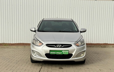 Hyundai Solaris II рестайлинг, 2013 год, 1 100 000 рублей, 3 фотография