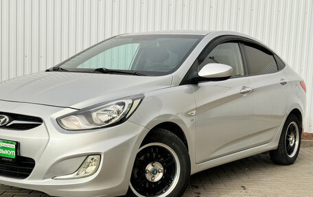 Hyundai Solaris II рестайлинг, 2013 год, 1 100 000 рублей, 5 фотография