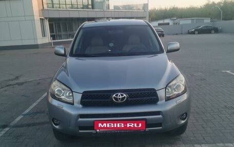 Toyota RAV4, 2006 год, 1 300 000 рублей, 10 фотография