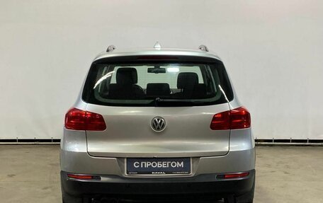 Volkswagen Tiguan I, 2011 год, 1 025 000 рублей, 6 фотография