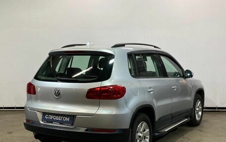 Volkswagen Tiguan I, 2011 год, 1 025 000 рублей, 5 фотография