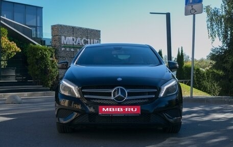 Mercedes-Benz A-Класс, 2014 год, 1 800 000 рублей, 1 фотография