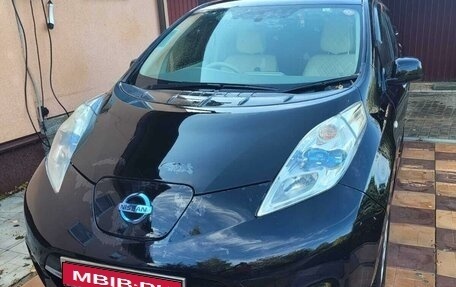 Nissan Leaf I, 2011 год, 950 000 рублей, 1 фотография